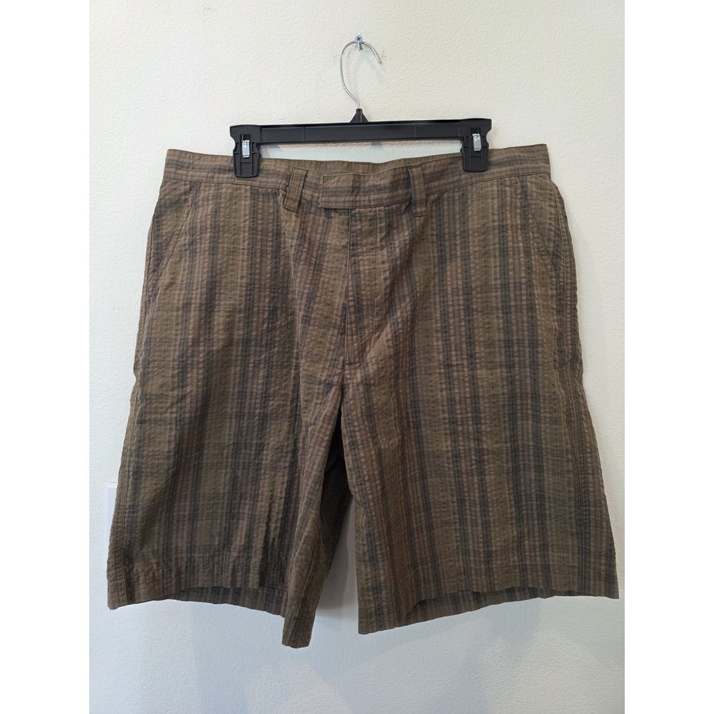 Patagonia Men's Size 36 Bermuda Walking Shorts ZipFly Crinkle Striped Brown Gorp